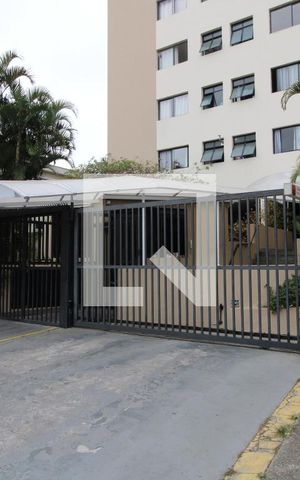 Apartamento para alugar com 49m², 2 quartos e 1 vagaFachada