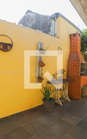 Casa à venda com 242m², 3 quartos e 2 vagasQuital