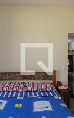 Casa à venda com 242m², 3 quartos e 2 vagasQuarto 2 - Suíte