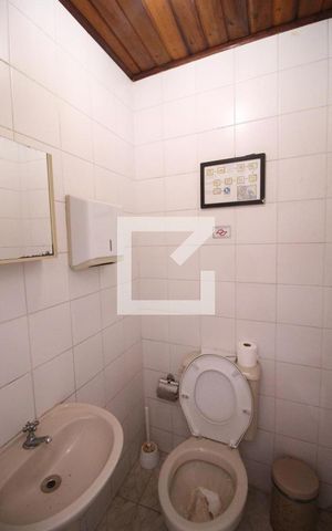 Casa à venda com 60m², 2 quartos e 1 vagaBanheiro 2