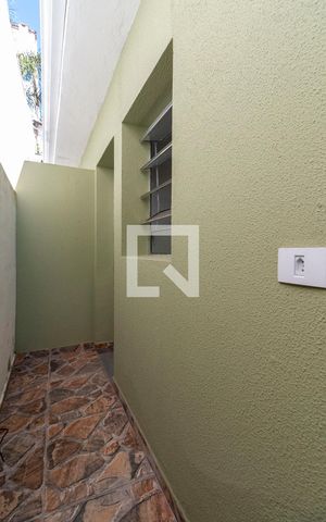 Casa de condomínio para alugar com 50m², 1 quarto e sem vaga Casa de condomínio para alugar com 50m², 1 quarto e sem vagaÁrea de Serviço