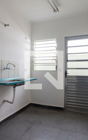 Casa de condomínio para alugar com 50m², 1 quarto e sem vaga Casa de condomínio para alugar com 50m², 1 quarto e sem vagaCozinha