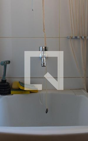 Apartamento à venda com 66m², 3 quartos e 1 vagaÁrea de Serviço