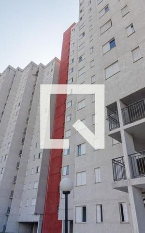 Apartamento para alugar com 45m², 2 quartos e sem vaga Apartamento para alugar com 45m², 2 quartos e sem vagaFachada