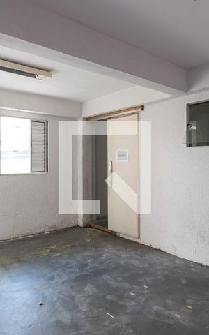 Casa à venda com 320m², 4 quartos e 4 vagas Casa à venda com 320m², 4 quartos e 4 vagasSala da Edícula