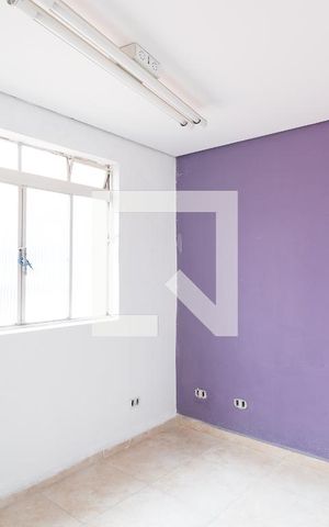 Casa à venda com 320m², 4 quartos e 4 vagas Casa à venda com 320m², 4 quartos e 4 vagasQuarto 1
