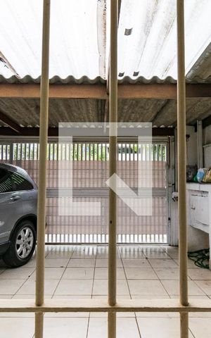 Casa à venda com 180m², 2 quartos e 2 vagas Casa à venda com 180m², 2 quartos e 2 vagasVista da Sala