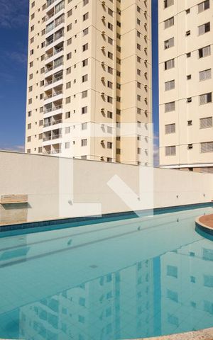 Apartamento para alugar com 76m², 3 quartos e 2 vagas Apartamento para alugar com 76m², 3 quartos e 2 vagasÁrea comum - Piscina