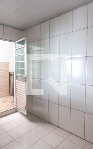 Casa à venda com 20m², 1 quarto e sem vaga Casa à venda com 20m², 1 quarto e sem vagaCozinha