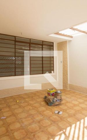 Casa para alugar com 150m², 2 quartos e 2 vagasGaragem