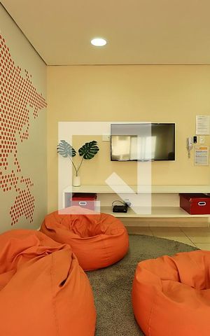 Apartamento à venda com 70m², 2 quartos e 1 vagaCinema
