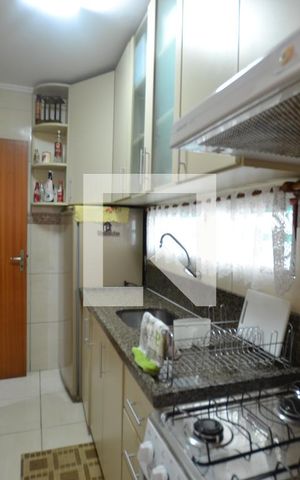 Apartamento para alugar com 62m², 2 quartos e 1 vagaCozinha