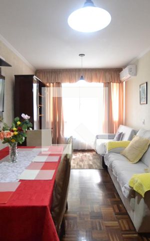 Apartamento para alugar com 62m², 2 quartos e 1 vagaSala