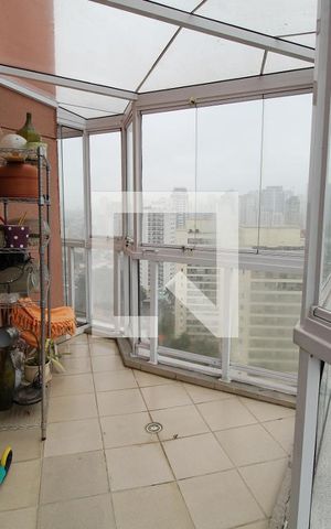 Apartamento à venda com 120m², 2 quartos e 2 vagasVaranda