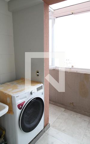 Apartamento à venda com 120m², 2 quartos e 2 vagasLavanderia
