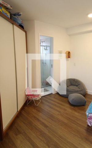 Apartamento à venda com 120m², 2 quartos e 2 vagasQuarto 2 - Suíte