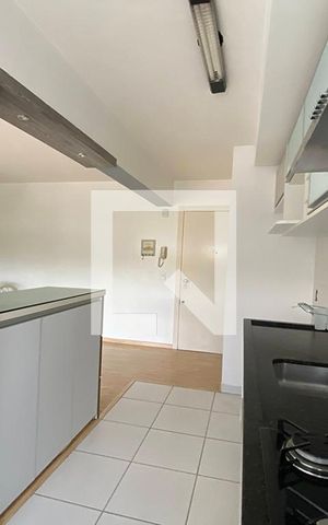 Apartamento para alugar com 70m², 2 quartos e 1 vagaCozinha e Área de Serviço