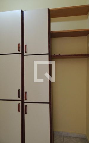 Apartamento para alugar com 83m², 3 quartos e 2 vagas Apartamento para alugar com 83m², 3 quartos e 2 vagasQuarto de Serviço