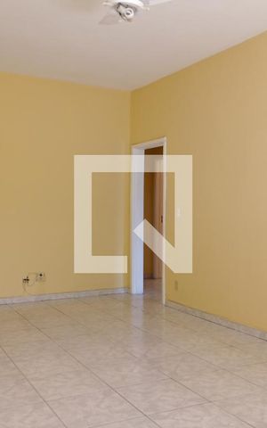 Apartamento para alugar com 83m², 3 quartos e 2 vagas Apartamento para alugar com 83m², 3 quartos e 2 vagasSala