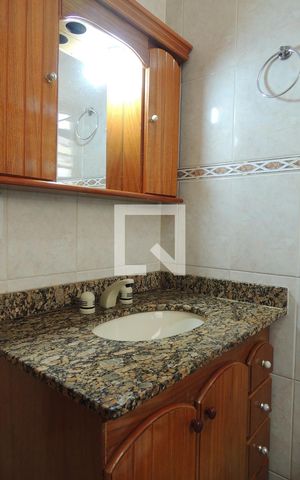 Apartamento para alugar com 83m², 3 quartos e 2 vagas Apartamento para alugar com 83m², 3 quartos e 2 vagasBanheiro Social