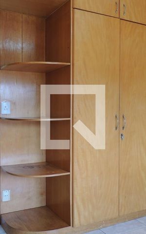 Apartamento para alugar com 83m², 3 quartos e 2 vagasQuarto 1 - Armários