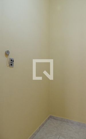 Apartamento para alugar com 83m², 3 quartos e 2 vagas Apartamento para alugar com 83m², 3 quartos e 2 vagasQuarto de Serviço