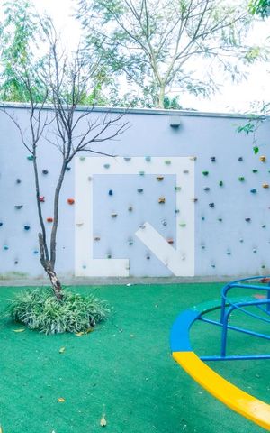 Apartamento para alugar com 67m², 3 quartos e 1 vaga Apartamento para alugar com 67m², 3 quartos e 1 vagaÁrea Comum - Playground