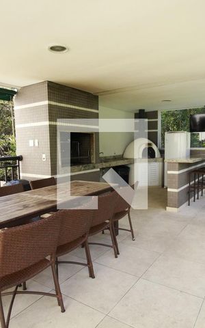 Apartamento para alugar com 86m², 2 quartos e 2 vagasÁrea comum - Churrasqueira