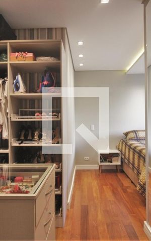 Apartamento para alugar com 86m², 2 quartos e 2 vagasCloset