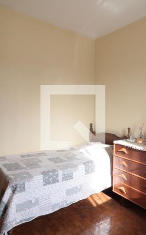 Casa à venda com 220m², 3 quartos e 2 vagasQuarto 2