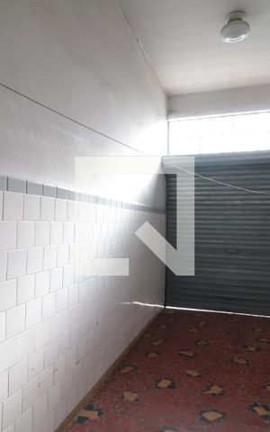 Casa à venda com 220m², 3 quartos e 2 vagasGaragem