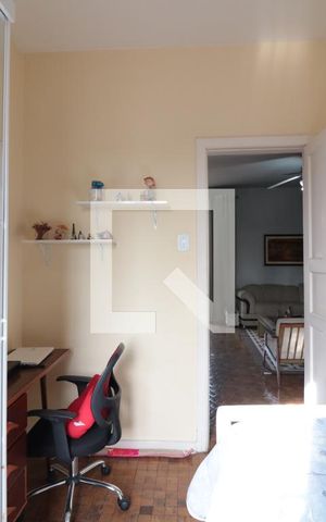 Casa à venda com 220m², 3 quartos e 2 vagasQuarto 1