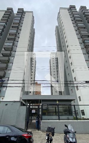 Apartamento à venda com 72m², 3 quartos e 1 vaga Apartamento à venda com 72m², 3 quartos e 1 vagaFachada