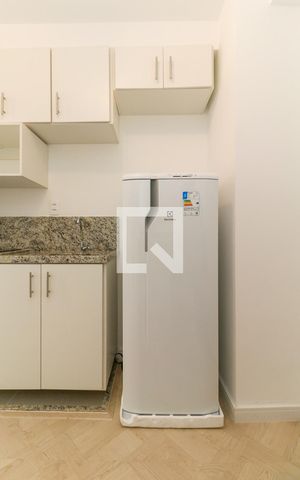 Apartamento para alugar com 32m², 1 quarto e sem vaga Apartamento para alugar com 32m², 1 quarto e sem vagaCozinha