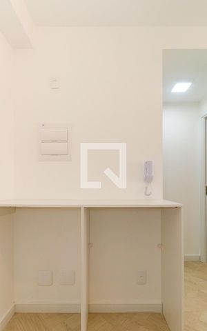 Apartamento para alugar com 32m², 1 quarto e sem vaga Apartamento para alugar com 32m², 1 quarto e sem vagaSala
