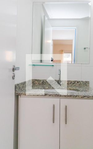 Apartamento para alugar com 32m², 1 quarto e sem vaga Apartamento para alugar com 32m², 1 quarto e sem vagaBanheiro
