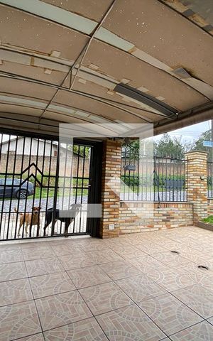 Casa à venda com 81m², 2 quartos e 1 vagaGaragem