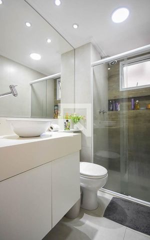Apartamento à venda com 104m², 3 quartos e 2 vagas Apartamento à venda com 104m², 3 quartos e 2 vagasBanheiro