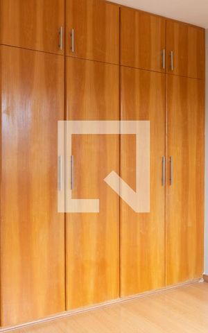 Apartamento para alugar com 55m², 2 quartos e 2 vagas Apartamento para alugar com 55m², 2 quartos e 2 vagasQuarto 1