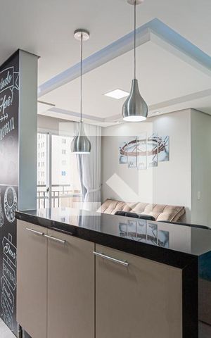 Apartamento à venda com 57m², 3 quartos e 1 vaga Apartamento à venda com 57m², 3 quartos e 1 vagaSala