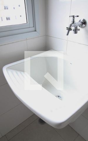 Apartamento para alugar com 52m², 2 quartos e 1 vagaarea de serviço