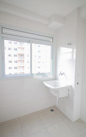 Apartamento para alugar com 52m², 2 quartos e 1 vagaarea de serviço