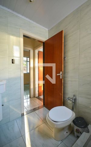 Apartamento para alugar com 63m², 2 quartos e sem vagaBanheiro