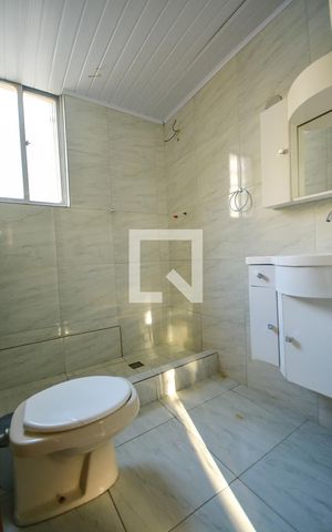 Apartamento para alugar com 63m², 2 quartos e sem vagaBanheiro