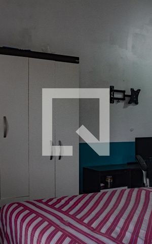 Casa à venda com 216m², 3 quartos e 2 vagas Casa à venda com 216m², 3 quartos e 2 vagasQuarto 2