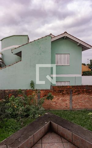 Casa à venda com 216m², 3 quartos e 2 vagas Casa à venda com 216m², 3 quartos e 2 vagasVista da Sacada