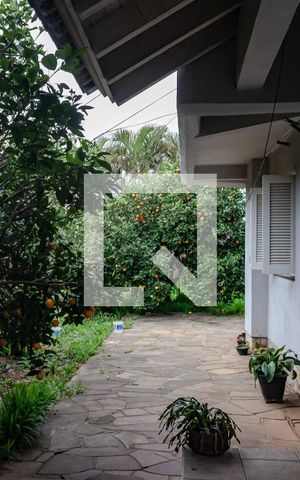 Casa à venda com 216m², 3 quartos e 2 vagas Casa à venda com 216m², 3 quartos e 2 vagasQuintal