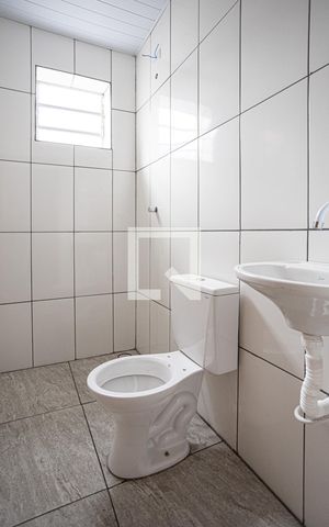 Studio para alugar com 25m², 1 quarto e sem vaga Studio para alugar com 25m², 1 quarto e sem vagaBanheiro