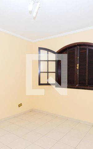Casa à venda com 184m², 4 quartos e 2 vagasQuarto 4