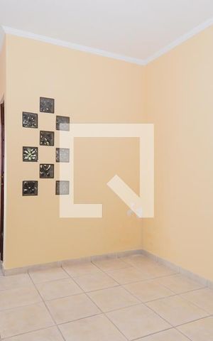 Casa à venda com 184m², 4 quartos e 2 vagasSuíte 2